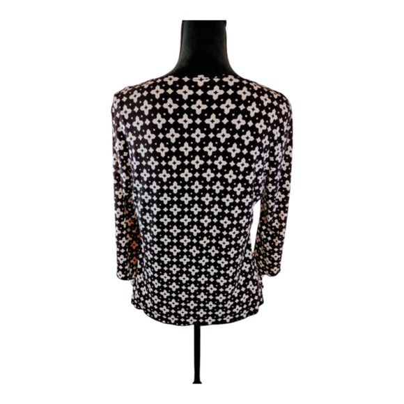 BRITTANY BLACK Women's Lightweight Blouse Top Small Black White Geometric - Picture 2 of 3